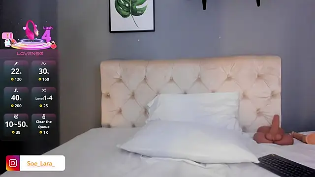 Soe_Lara's cam snapshot