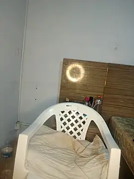 Luhma_hot's cam snapshot