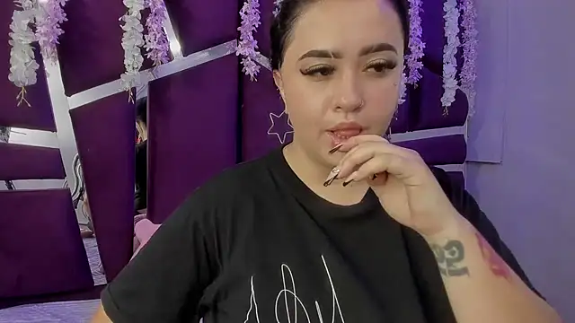 Victoria_Rossy's cam snapshot