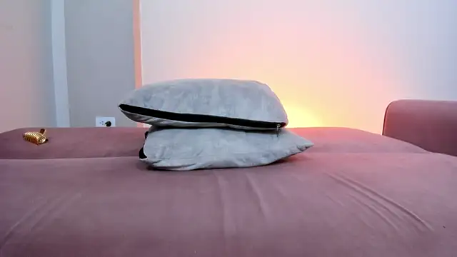 CataleyaAmaya's cam snapshot