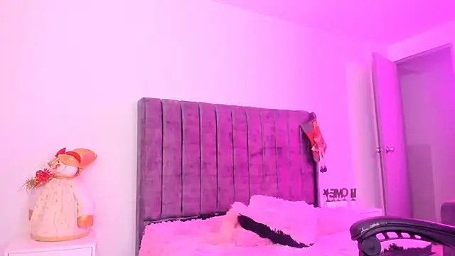 xiomara__cortes's cam snapshot