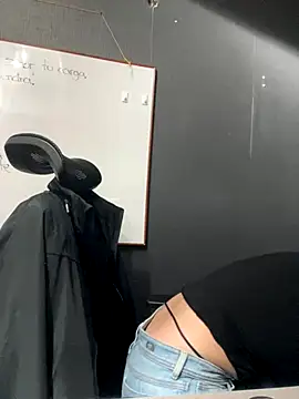 Isabella_Varella's cam snapshot