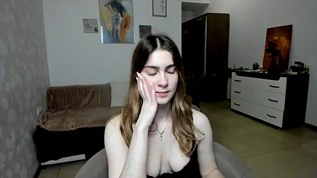 KaraWill's cam snapshot