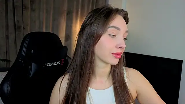 Emilia_mala's cam snapshot