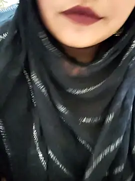 Indian-Nazia's cam snapshot