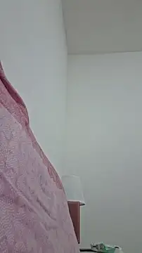 Viola43's cam snapshot