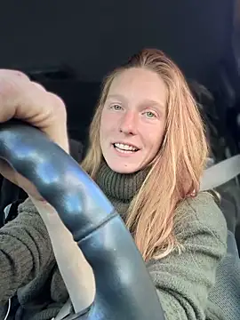 GoldenFlameGoddess's cam snapshot