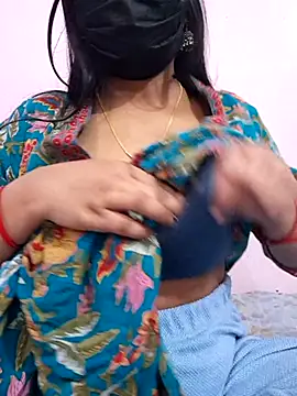 Cute-Ananyaa's cam snapshot