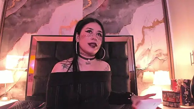 SusanVilla's cam snapshot