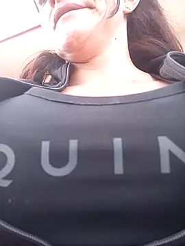 SAMMY_30-'s cam snapshot