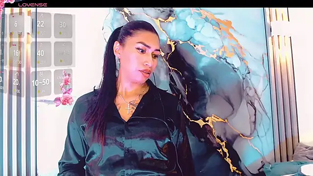 khiara_moretti live sex cam