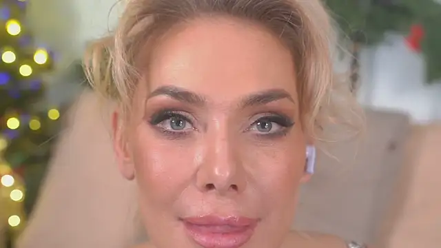 IsadoraDunkan's cam snapshot