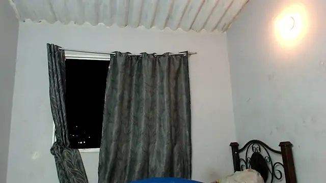 TheXEbonyxxx live sex cam