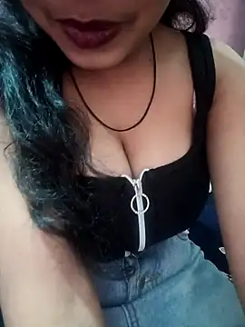 your_sidhi's cam snapshot