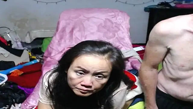 1CuteAndSexy69 live sex cam