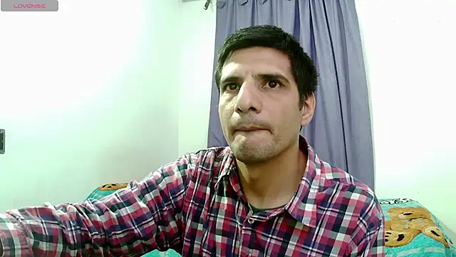 Adam_Arango's cam snapshot