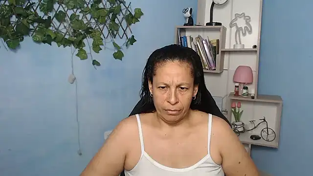 mature_martina's cam snapshot