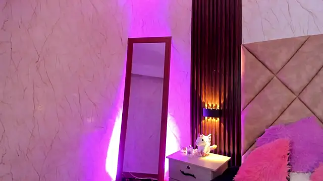 SummersAngel's cam snapshot