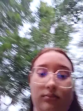 young_dairy01's cam snapshot