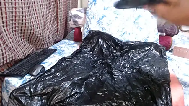 CHOCOLATEDARKBUSTYX's cam snapshot