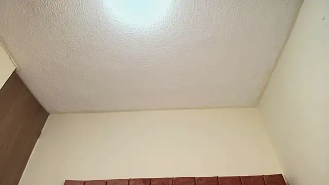 Barbiie_98's cam snapshot