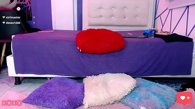 perla_hot_01's cam snapshot