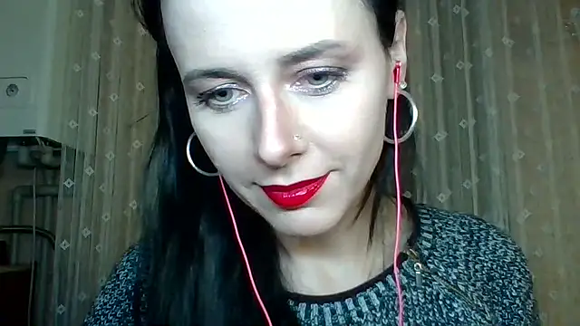 LuminousLady's cam snapshot