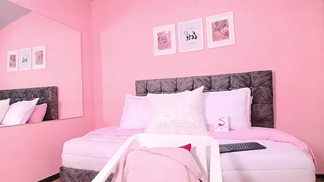 maddie_beauty's cam snapshot