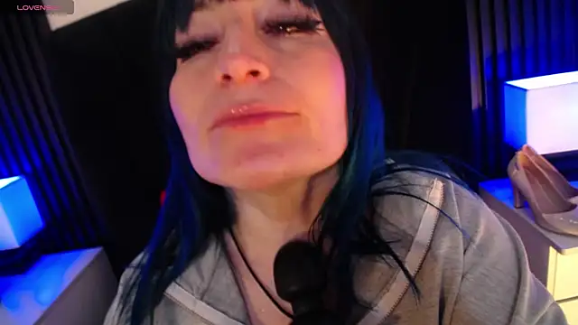 alicia_moom's cam snapshot