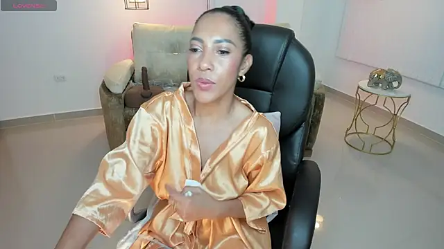 Shantaall_'s cam snapshot