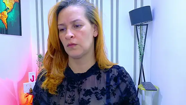 Britney_taylor_'s cam snapshot