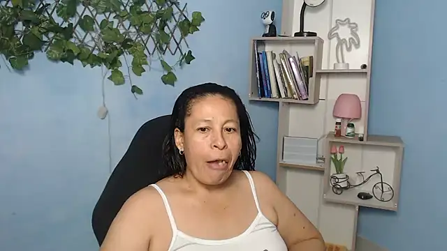 mature_martina's cam snapshot