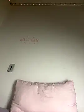 HelliRosa's cam snapshot