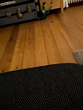 OdinWolf1990's cam snapshot