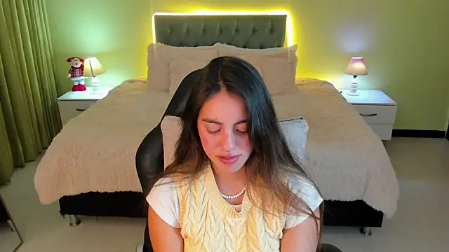 _Charlotte_evans_1's cam snapshot