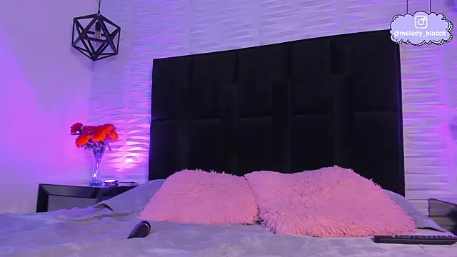 Melody_Black_'s cam snapshot