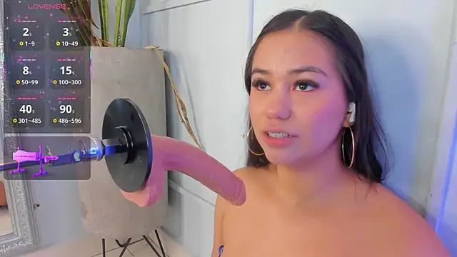 Jazmiinee's cam snapshot