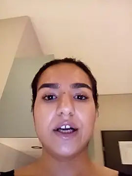 MissHazelnut's cam snapshot