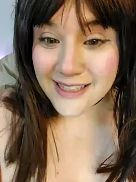 ItsNaiixa live sex cam