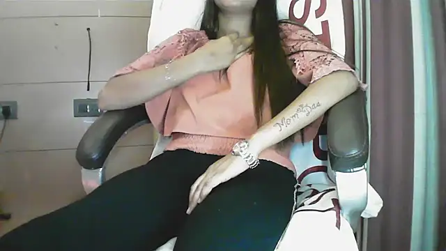 collage_hoty's cam snapshot