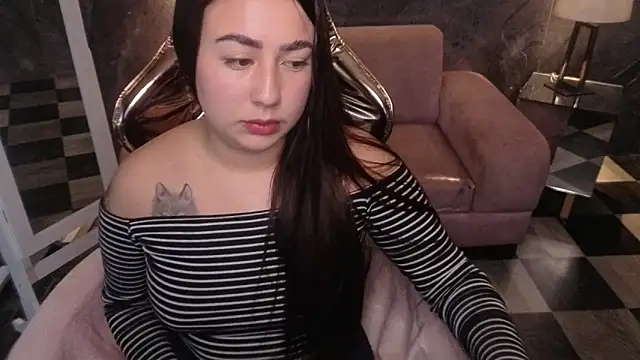 Kattia_mystic_b's cam snapshot