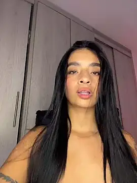 Laura_fernandezII's cam snapshot