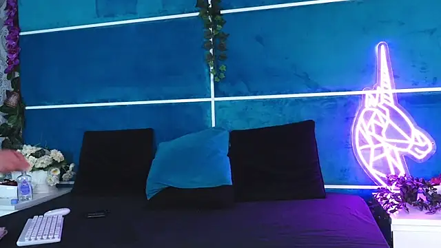 HaliaGlass's cam snapshot