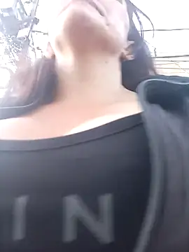 SAMMY_30-'s cam snapshot