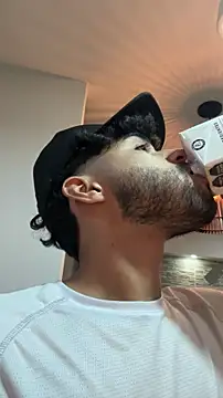 RaphaelDufort's cam snapshot