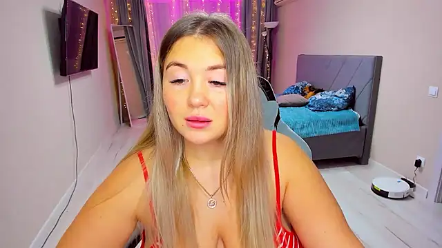 SarahWild's cam snapshot