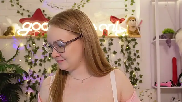 MonicaAsis's cam snapshot