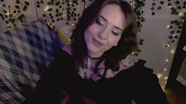 risha_laas's cam snapshot