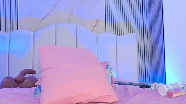 sh_malala's cam snapshot