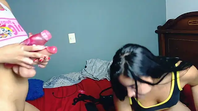 violetmia68's cam snapshot